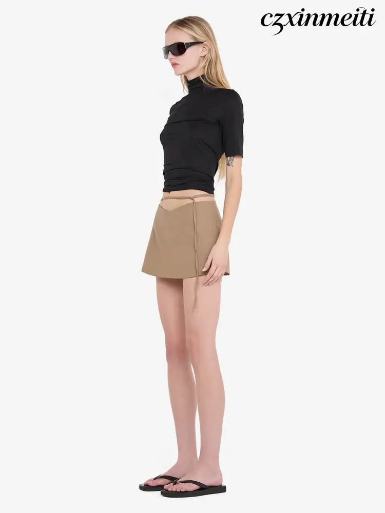 VIDA SKIVVY TOP - BLACK - Shirts & Tops
