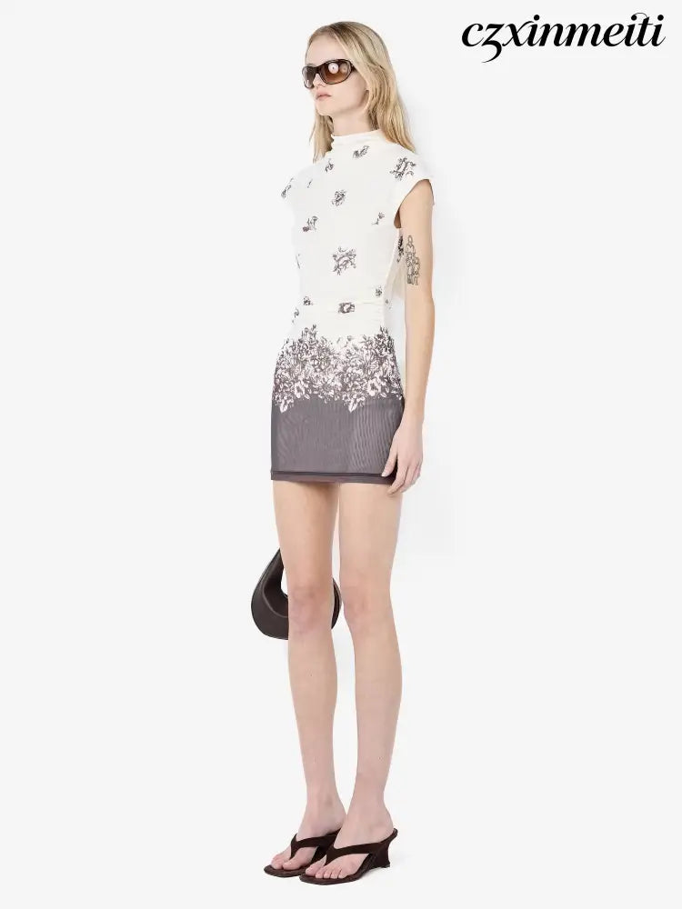 VIOLETTE MINI DRESS - CARNATION FLORAL - Dresses